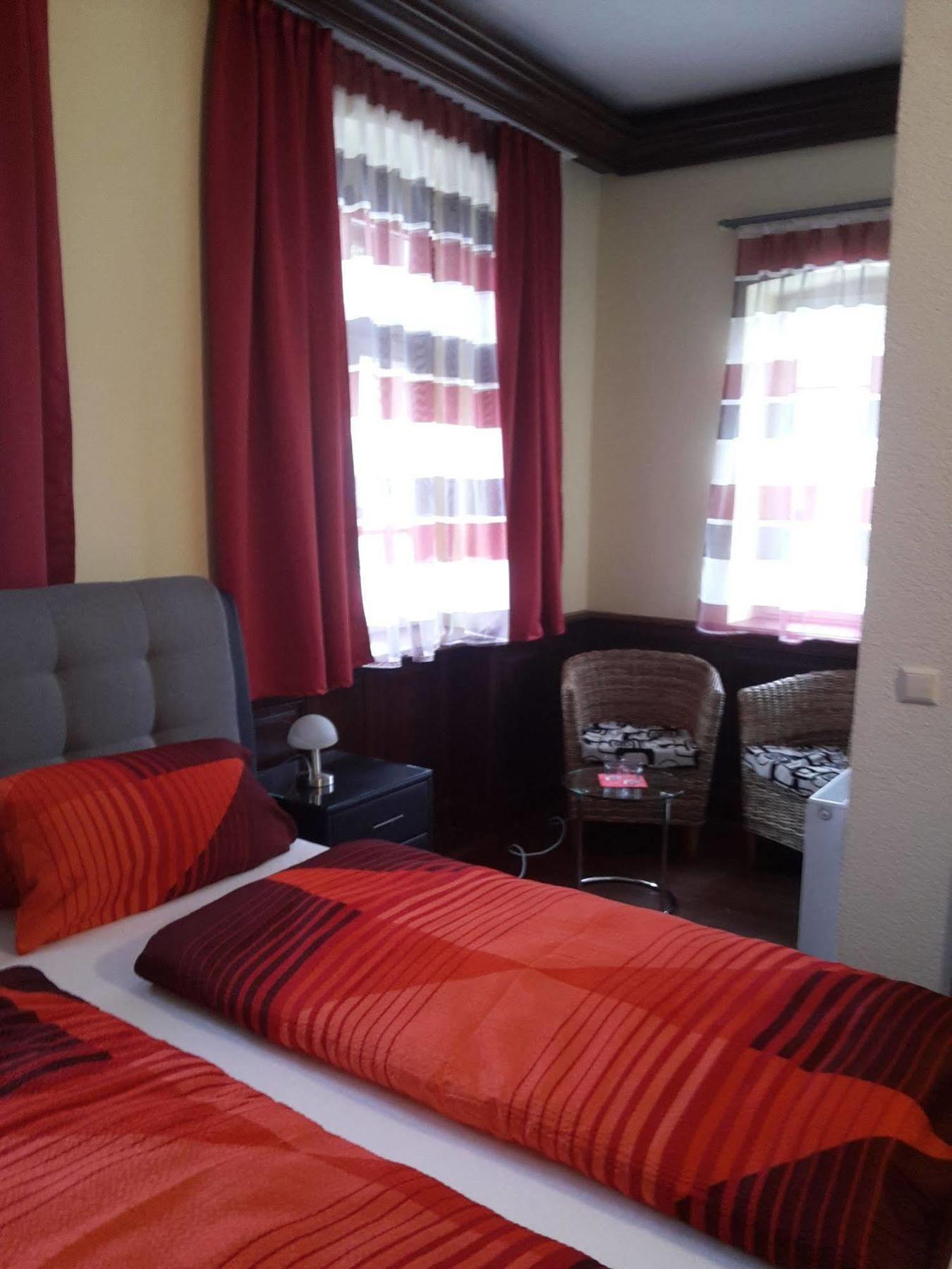 ליימן Hotel Zum Schwanen מראה חיצוני תמונה